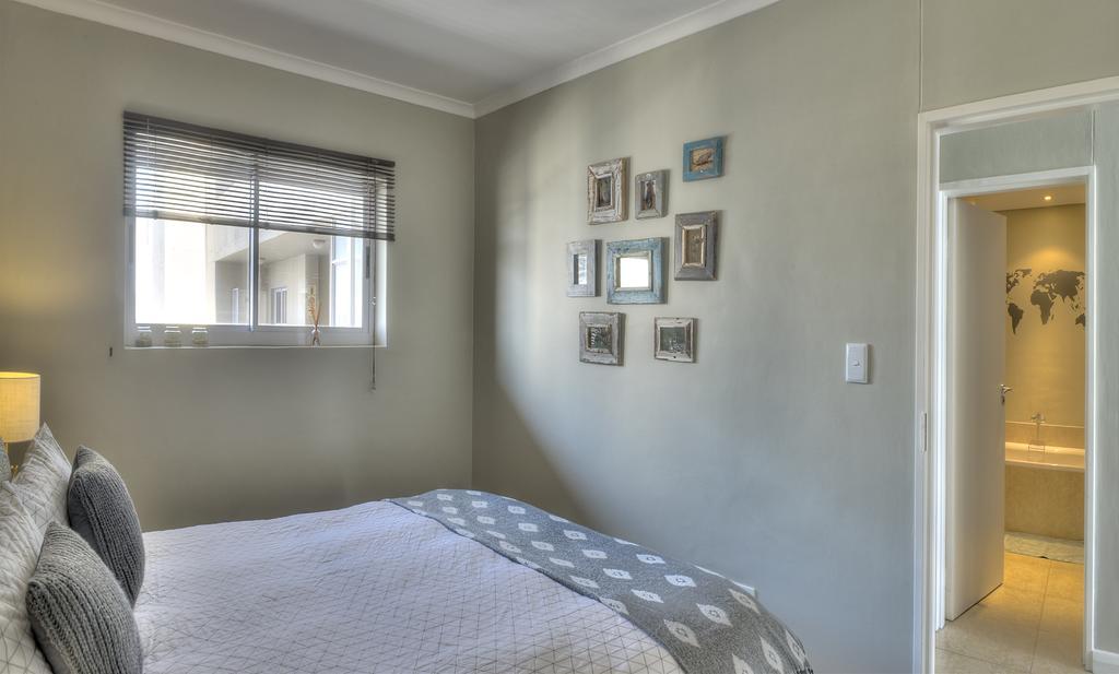 Portico 802 Apartment Bloubergstrand Exterior photo